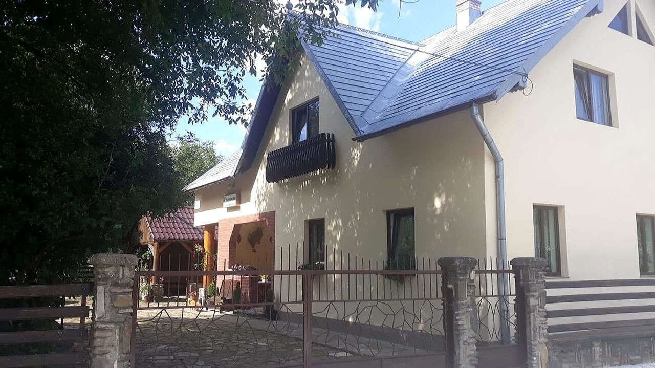 Гостевой дом Pensiunea Casa Domniței Sucevița Сучевица-4